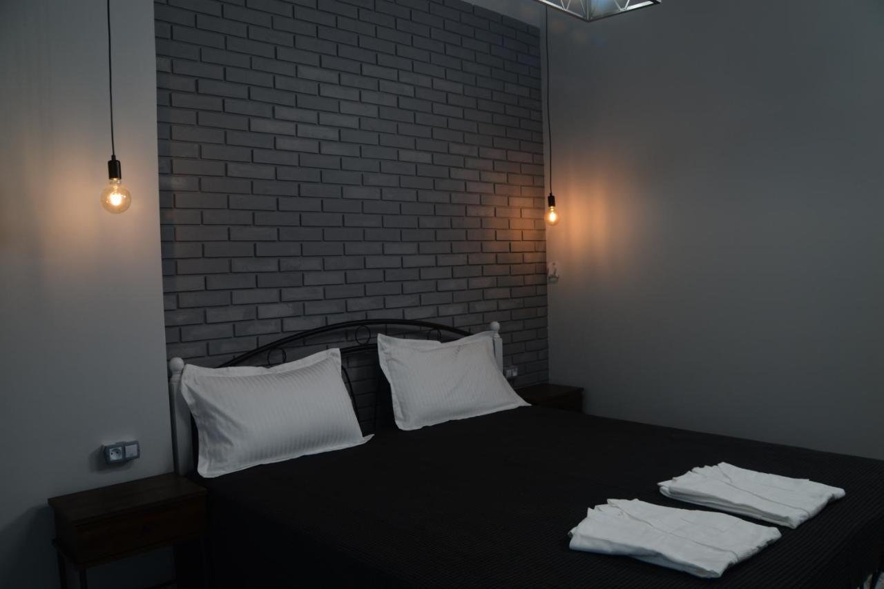 Hi Hotel 阿拉木图 外观 照片