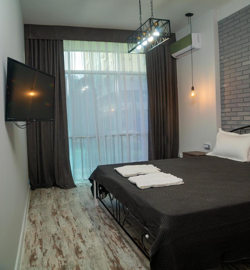 Hi Hotel 阿拉木图 外观 照片